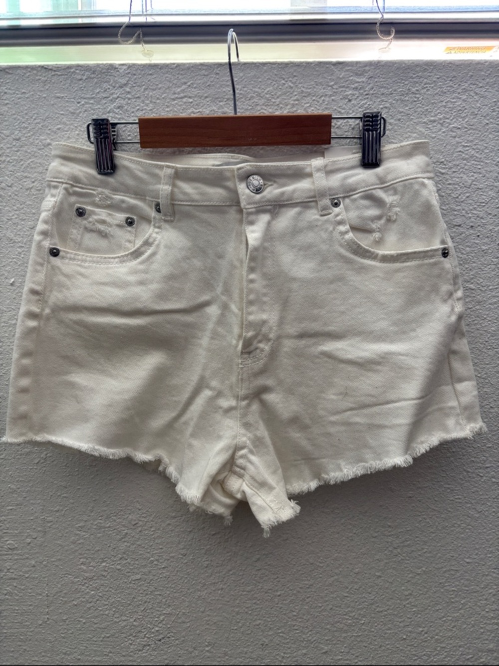 Papaya Cream High-Rise Denim Shorts with Frayed Hem